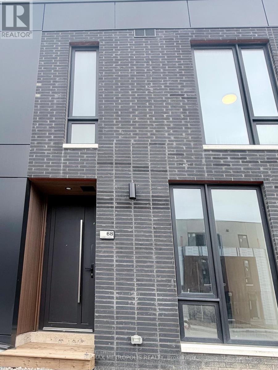 68 EVERETT COMMON, St. Catharines, Ontario