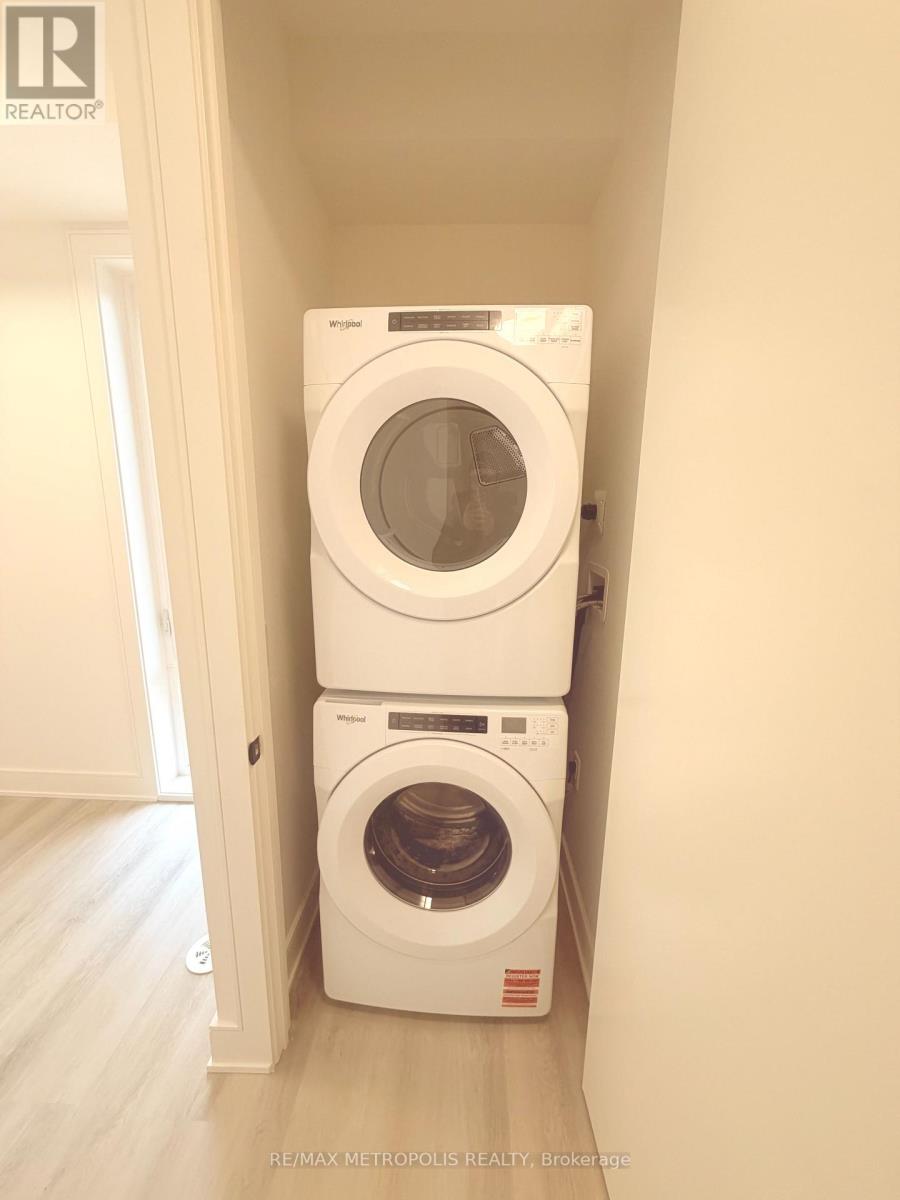 68 Everett Common, St. Catharines, Ontario  L2P 0H1 - Photo 8 - X13043250