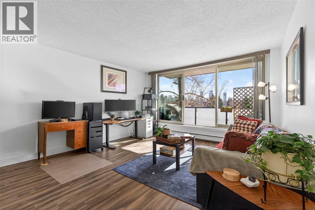 233, 1421 7 Avenue NW, Calgary, Alberta  T2M 3M5 - Photo 2 - A2286787