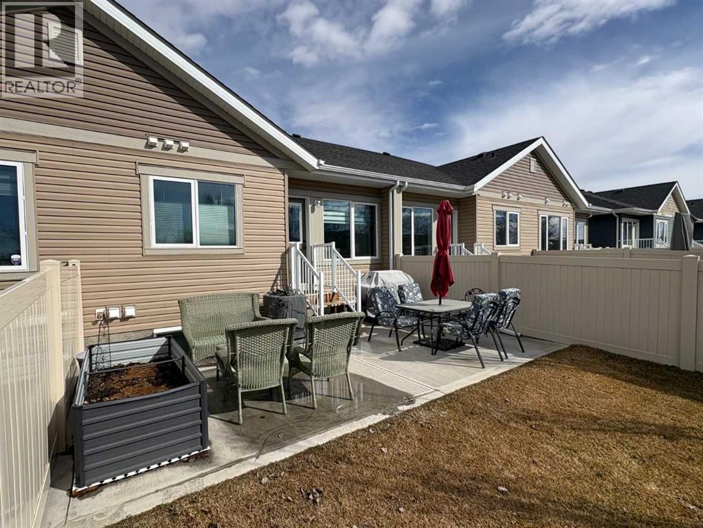 71 Golden Crescent, Red Deer, Alberta  T4P 2S7 - Photo 3 - A2298897