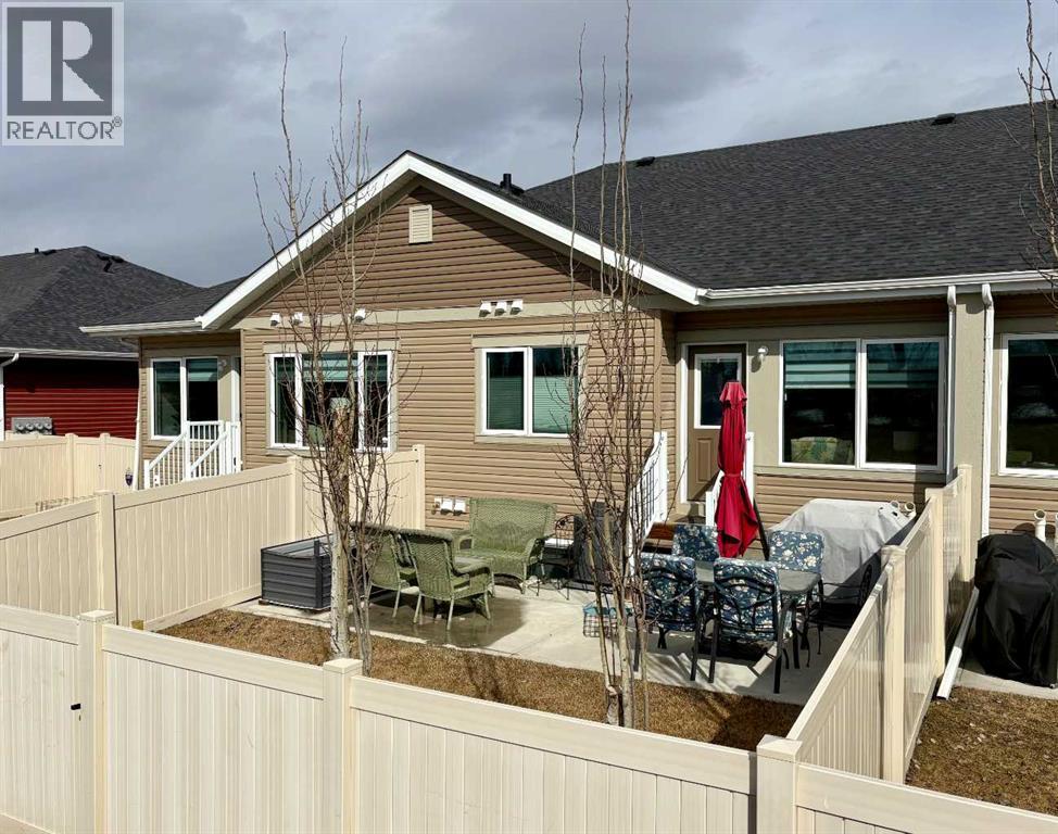 71 Golden Crescent, Red Deer, Alberta  T4P 2S7 - Photo 5 - A2298897