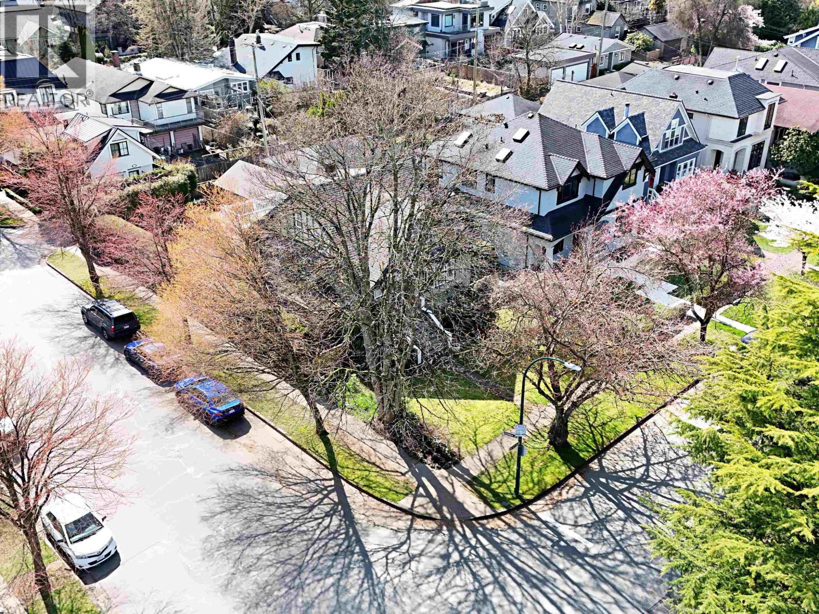 4402 W 12th Avenue, Vancouver, British Columbia  V6R 2R2 - Photo 2 - R3104894