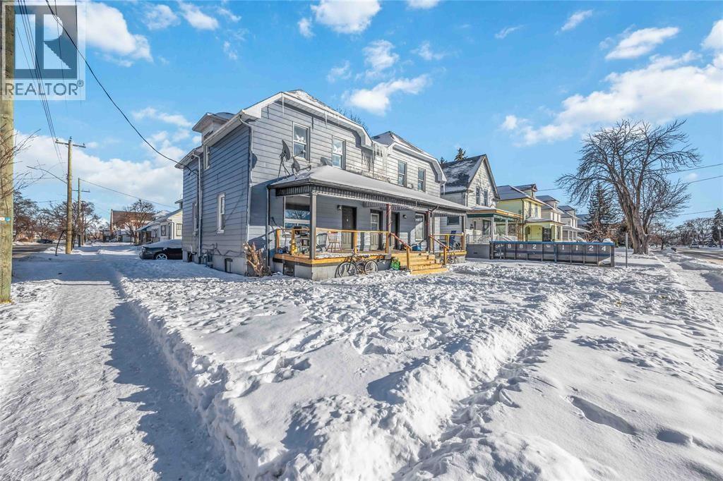 218-220 Mitton Street South, Sarnia, Ontario  N7T 3E1 - Photo 3 - 26009179