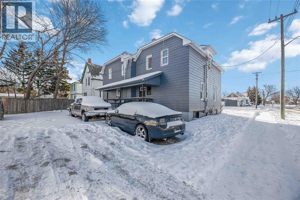 218-220 Mitton Street South, Sarnia, Ontario  N7T 3E1 - Photo 4 - 26009179