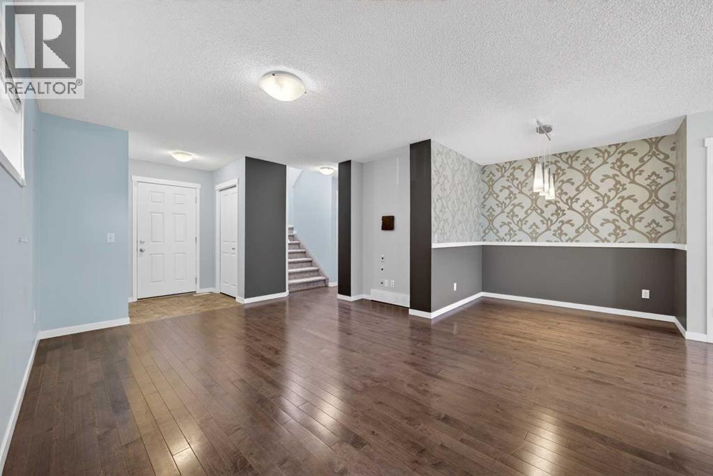 312 Willow Street, Cochrane, Alberta  T4C 0Y9 - Photo 5 - A2302589