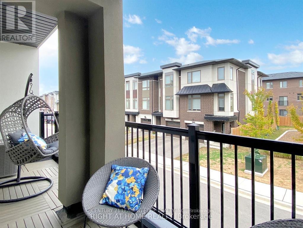 211 - 250 Finch Avenue, Pickering, Ontario  L1V 0G6 - Photo 4 - E12813532