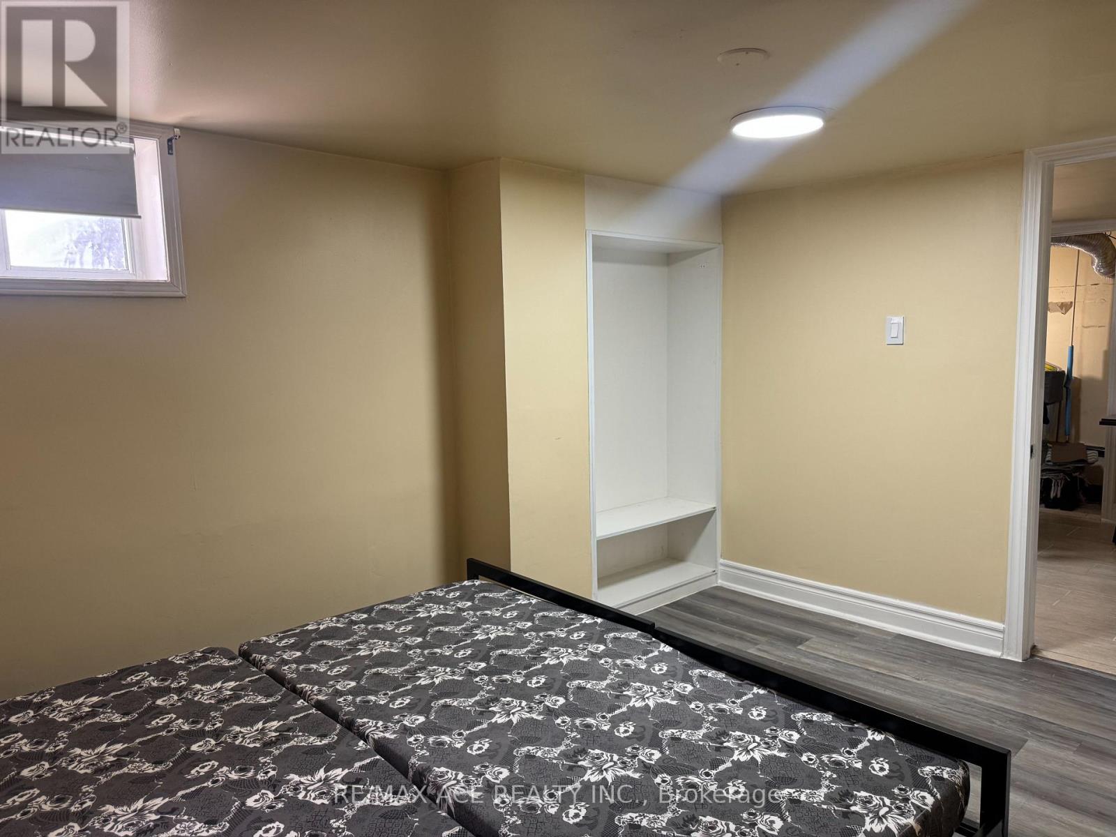 92 Ware Street, Peterborough, Ontario  K9J 2B7 - Photo 31 - X12986726