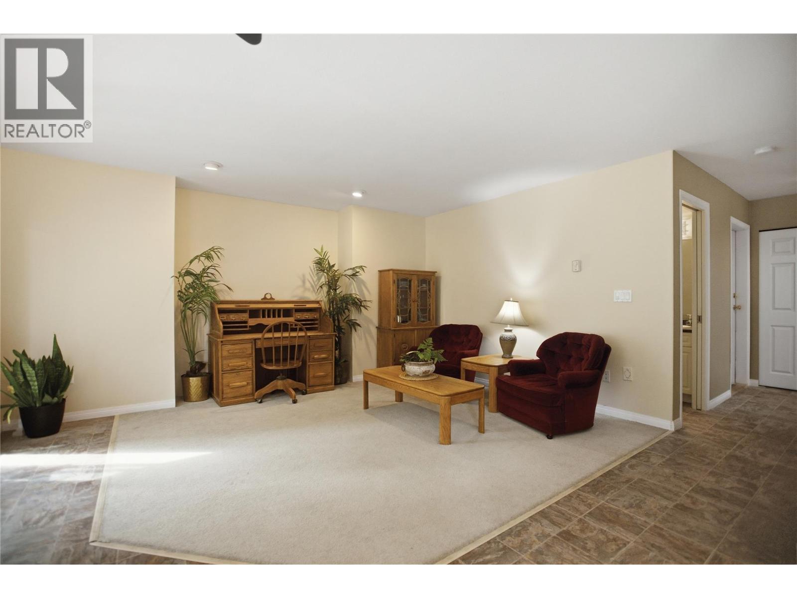 2890 Scott Place, Merritt, British Columbia  V1K 1G1 - Photo 17 - 10384847