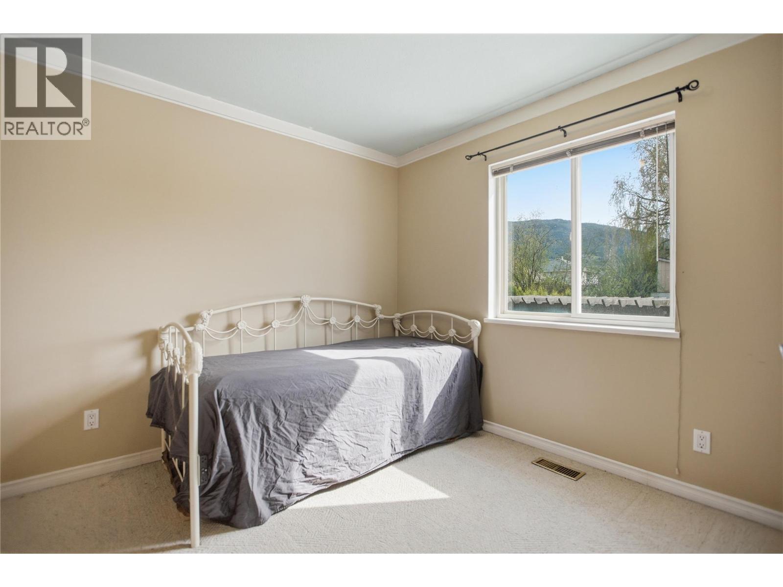 2890 Scott Place, Merritt, British Columbia  V1K 1G1 - Photo 28 - 10384847