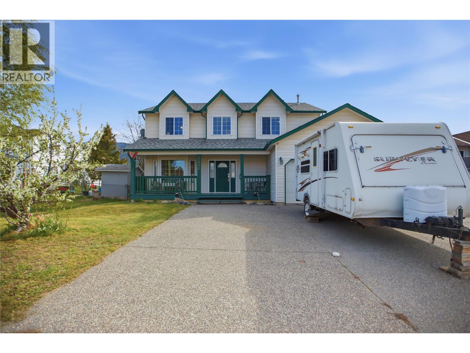2890 Scott Place, Merritt, British Columbia  V1K 1G1 - Photo 3 - 10384847