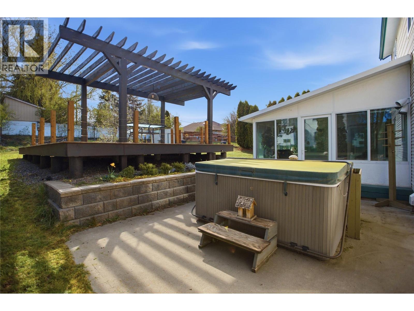 2890 Scott Place, Merritt, British Columbia  V1K 1G1 - Photo 43 - 10384847