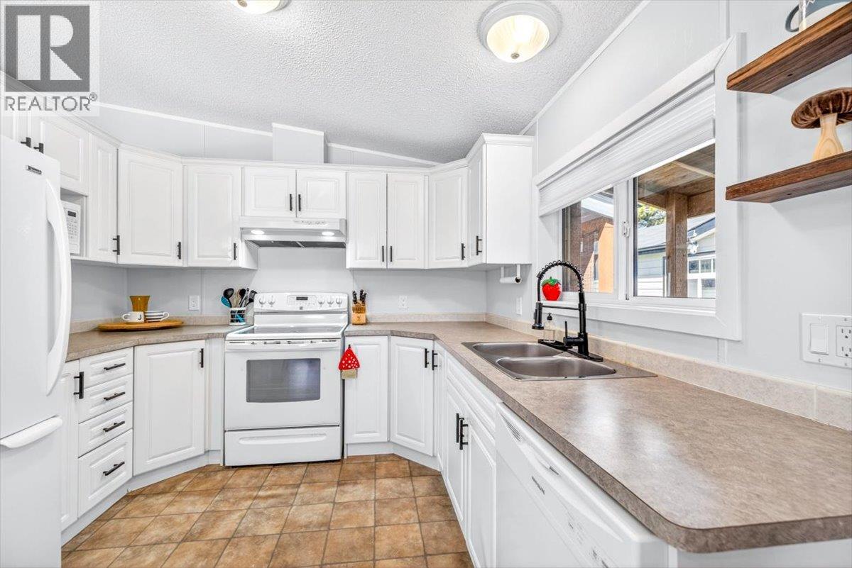 5 Slalom Drive, Fernie, British Columbia  V0B 1M4 - Photo 31 - 10384738