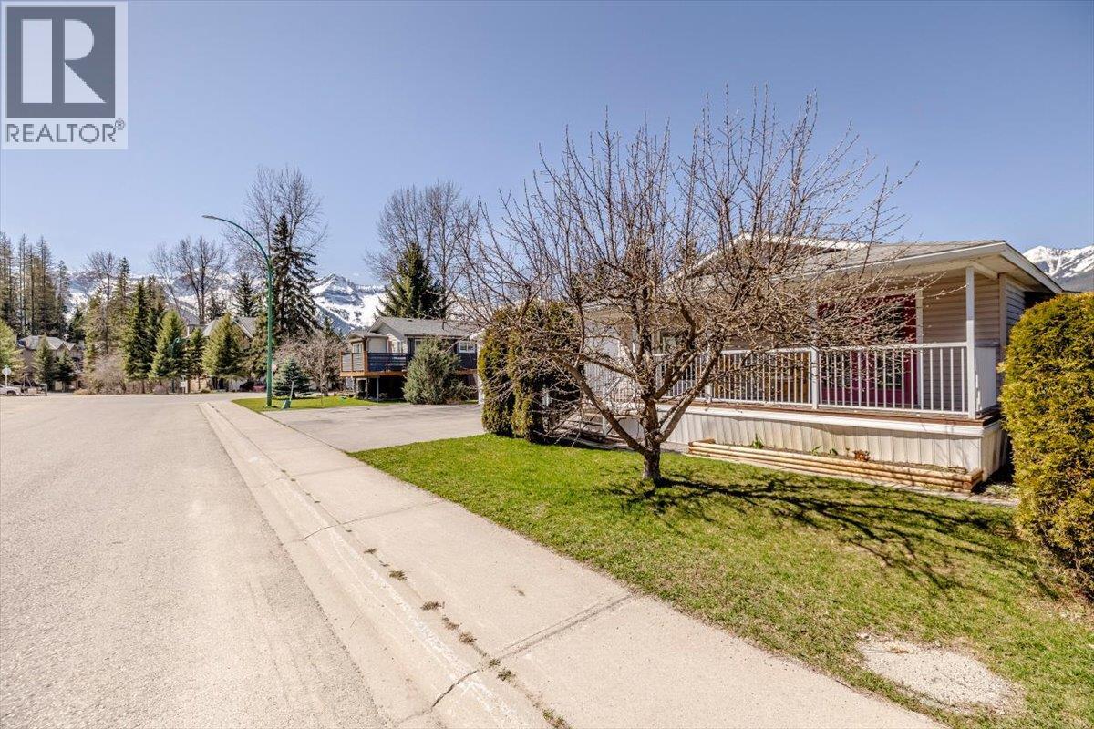5 Slalom Drive, Fernie, British Columbia  V0B 1M4 - Photo 6 - 10384738