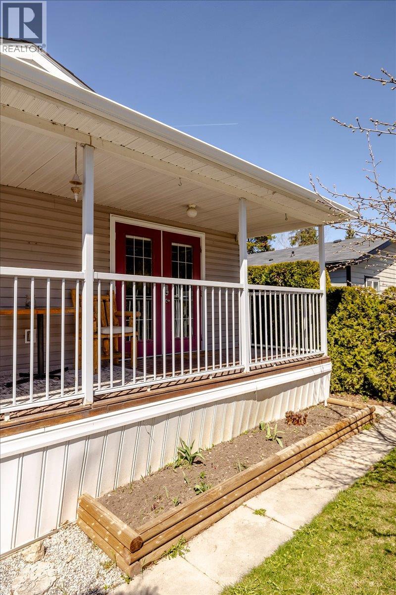 5 Slalom Drive, Fernie, British Columbia  V0B 1M4 - Photo 9 - 10384738