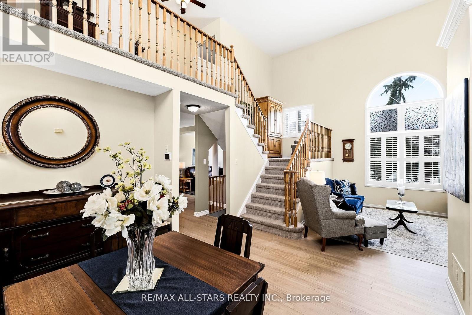 69 Matthewson Place, Whitby, Ontario  L1M 1H4 - Photo 11 - E13043386