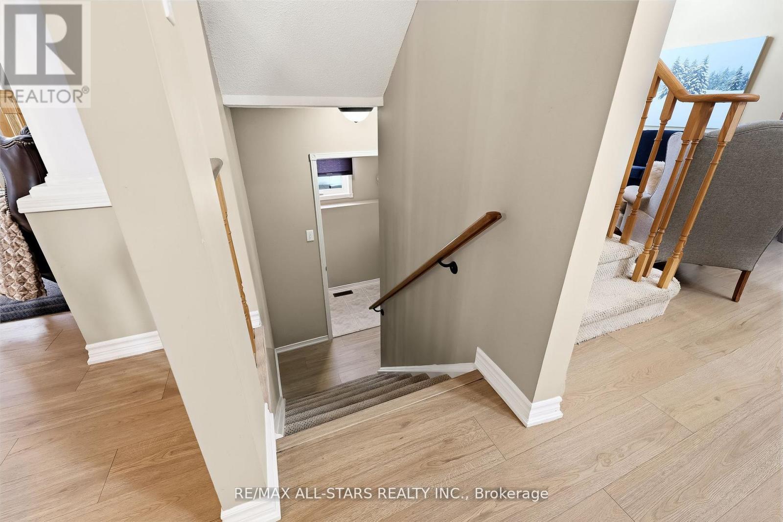 69 Matthewson Place, Whitby, Ontario  L1M 1H4 - Photo 20 - E13043386