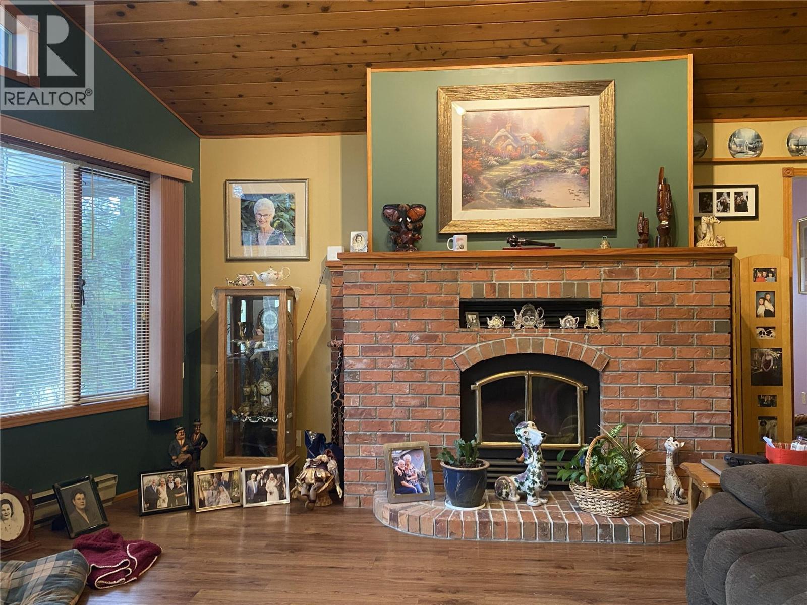 9820 Granby Road, Grand Forks, British Columbia  V0H 1H1 - Photo 10 - 10383522