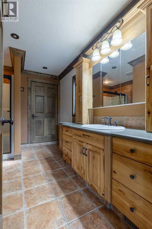 2210 26 Avenue S, Lethbridge, Alberta  T1K 6K2 - Photo 23 - A2296956