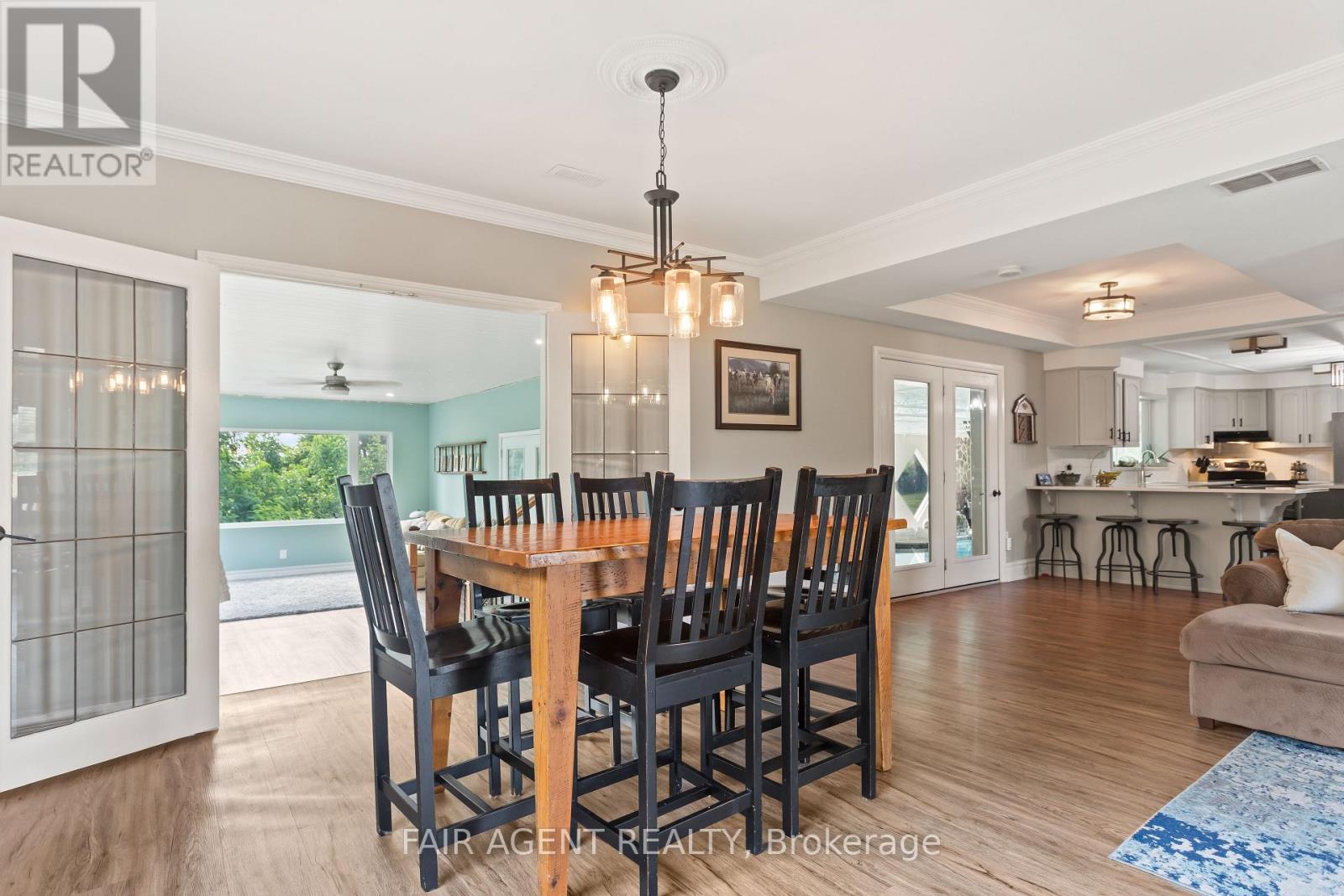 4484 Ausable Drive, North Middlesex, Ontario  N0M 1A0 - Photo 13 - X13043356