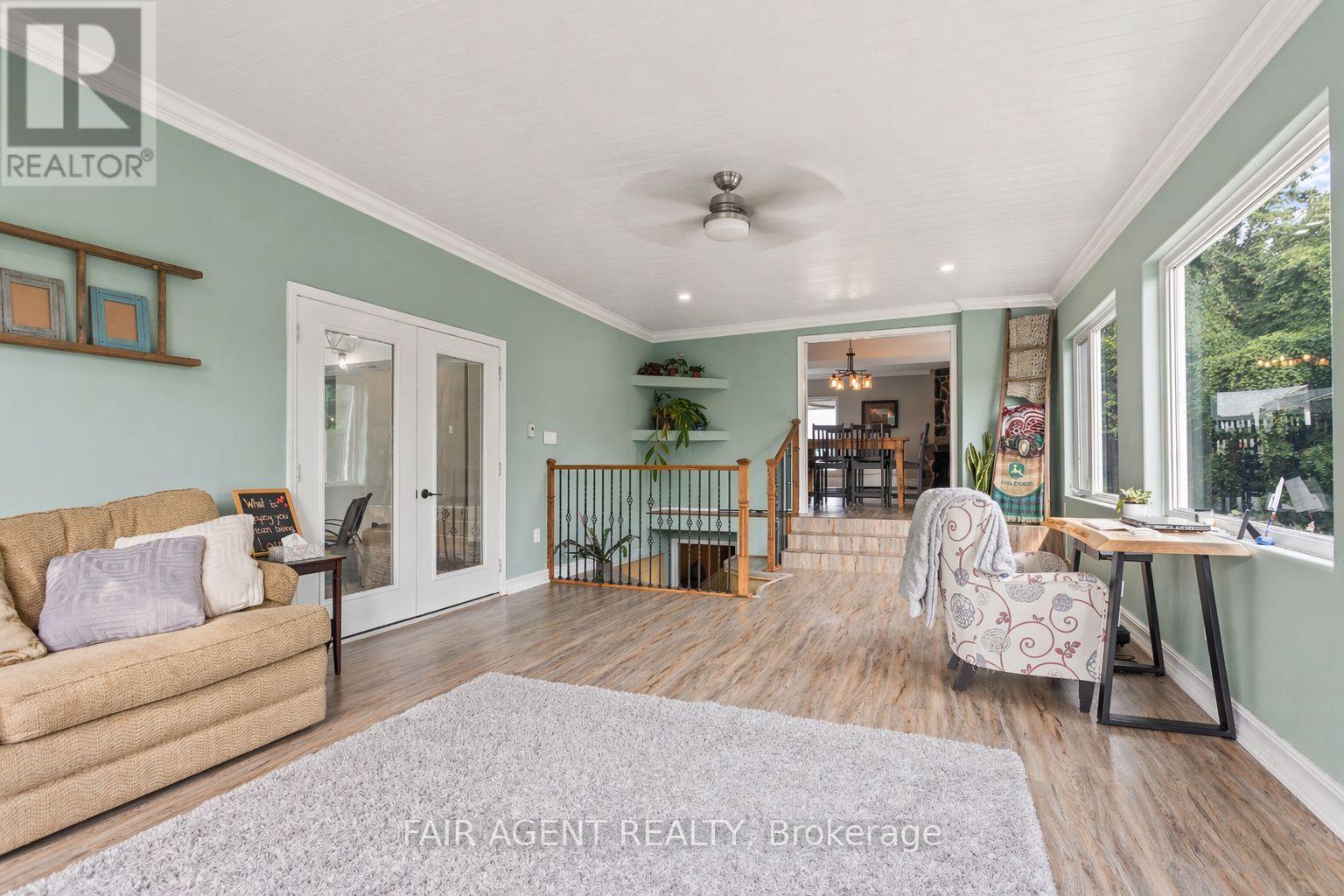 4484 Ausable Drive, North Middlesex, Ontario  N0M 1A0 - Photo 22 - X13043356