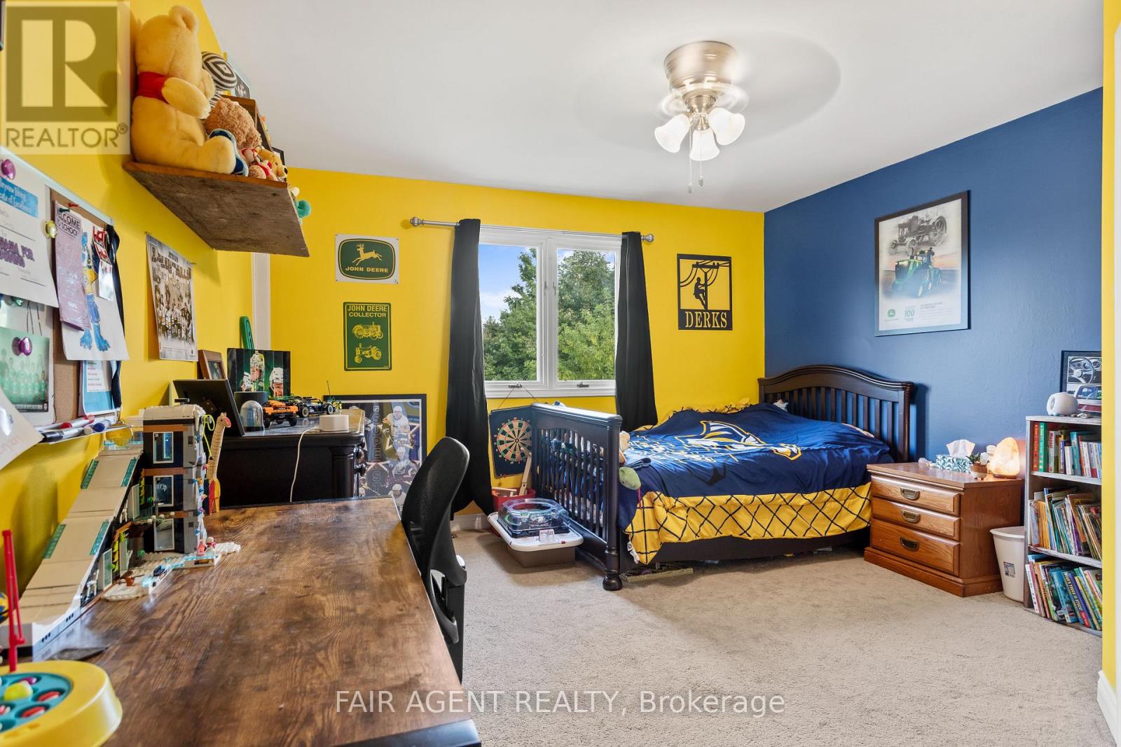 4484 Ausable Drive, North Middlesex, Ontario  N0M 1A0 - Photo 30 - X13043356