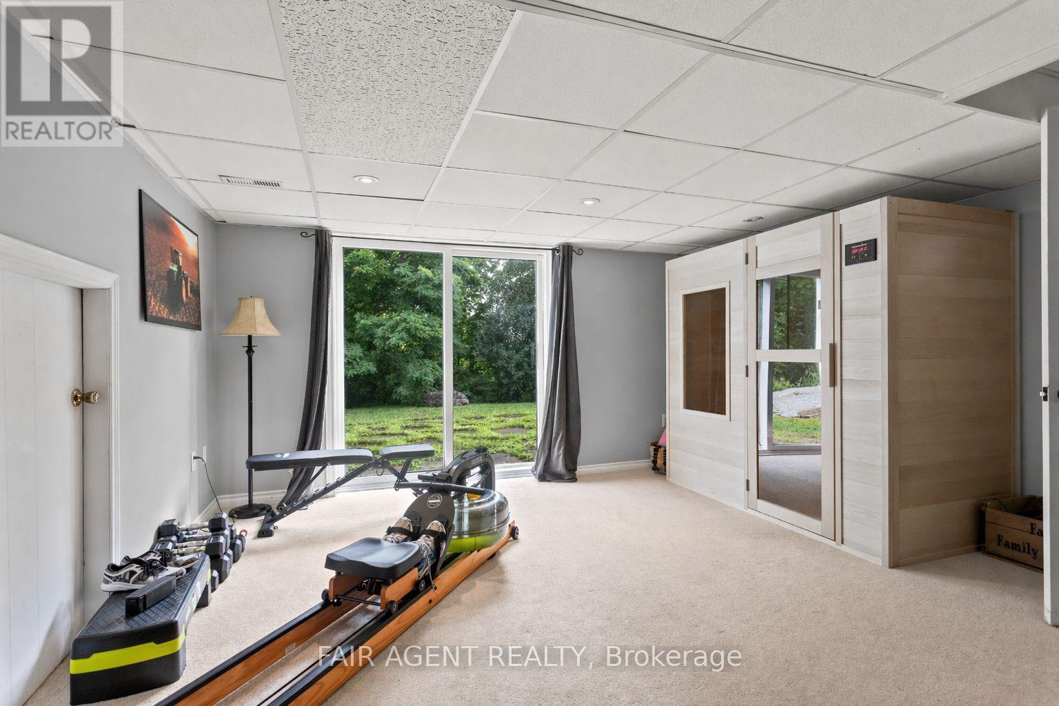 4484 Ausable Drive, North Middlesex, Ontario  N0M 1A0 - Photo 32 - X13043356