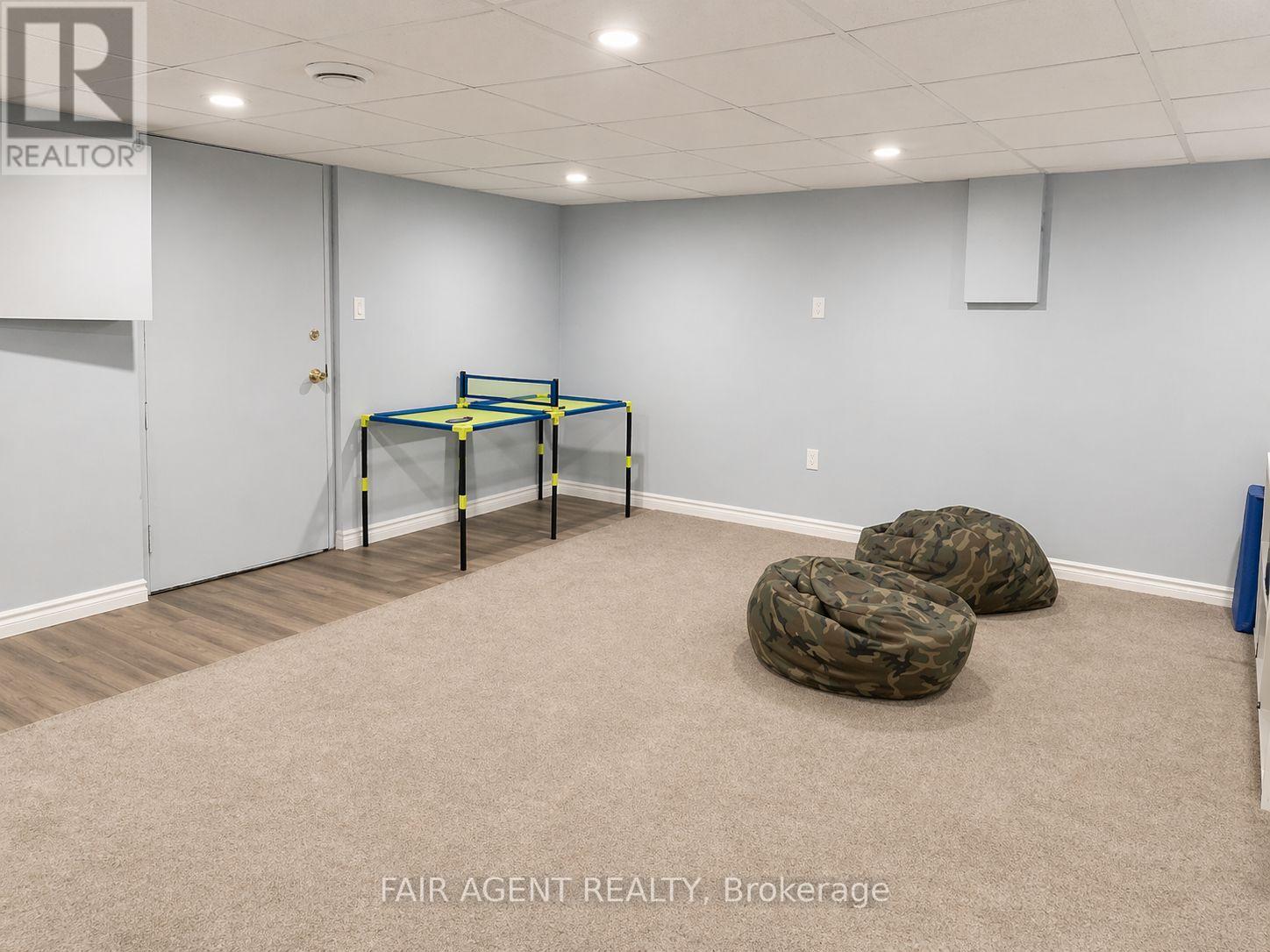 4484 Ausable Drive, North Middlesex, Ontario  N0M 1A0 - Photo 35 - X13043356