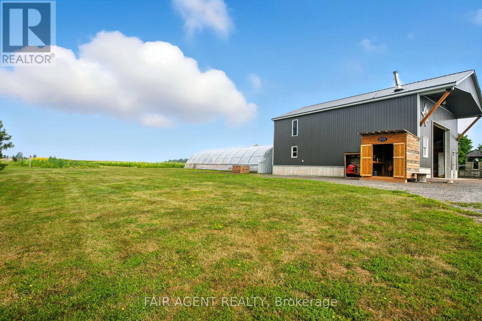 4484 Ausable Drive, North Middlesex, Ontario  N0M 1A0 - Photo 43 - X13043356