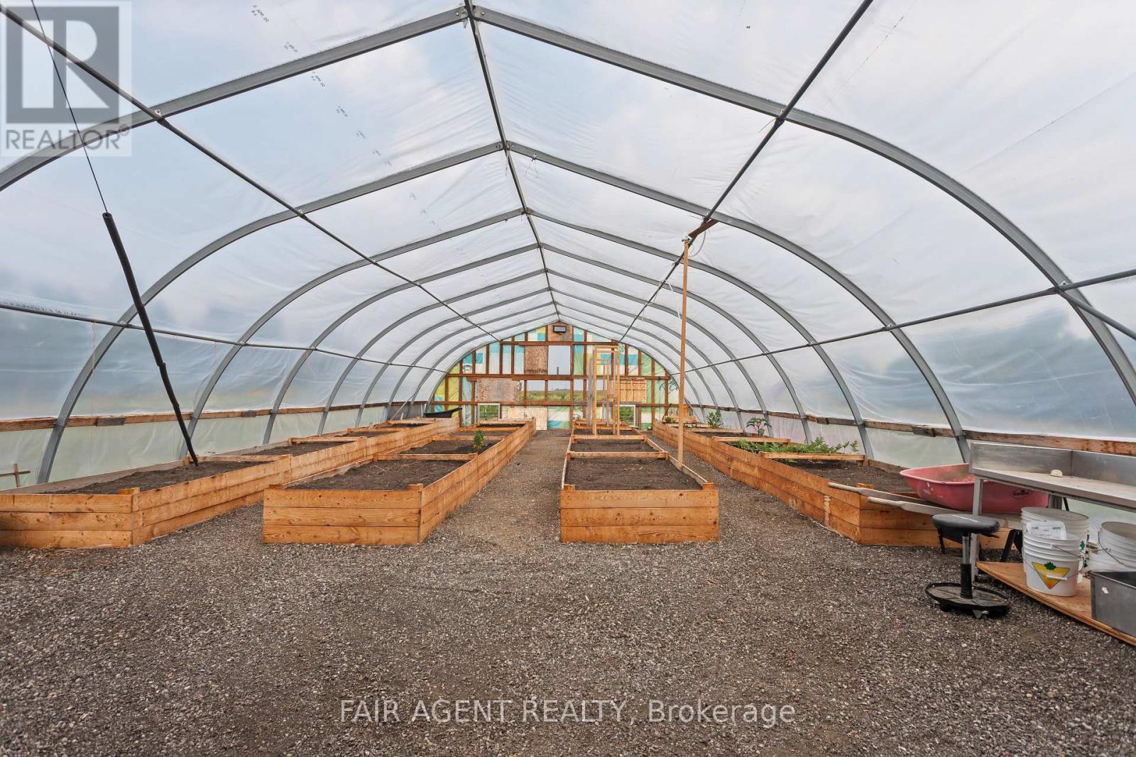 4484 Ausable Drive, North Middlesex, Ontario  N0M 1A0 - Photo 48 - X13043356