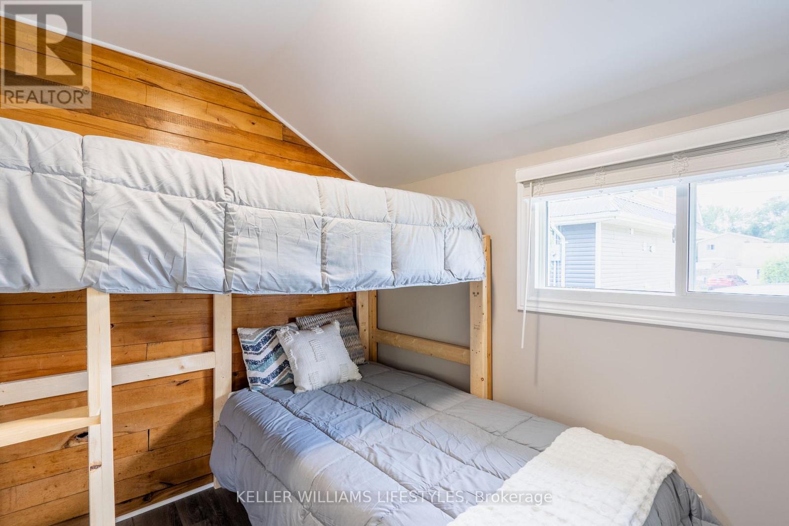 6371 Cottage Way Lane, Lambton Shores, Ontario  N0N 1J1 - Photo 26 - X13043412