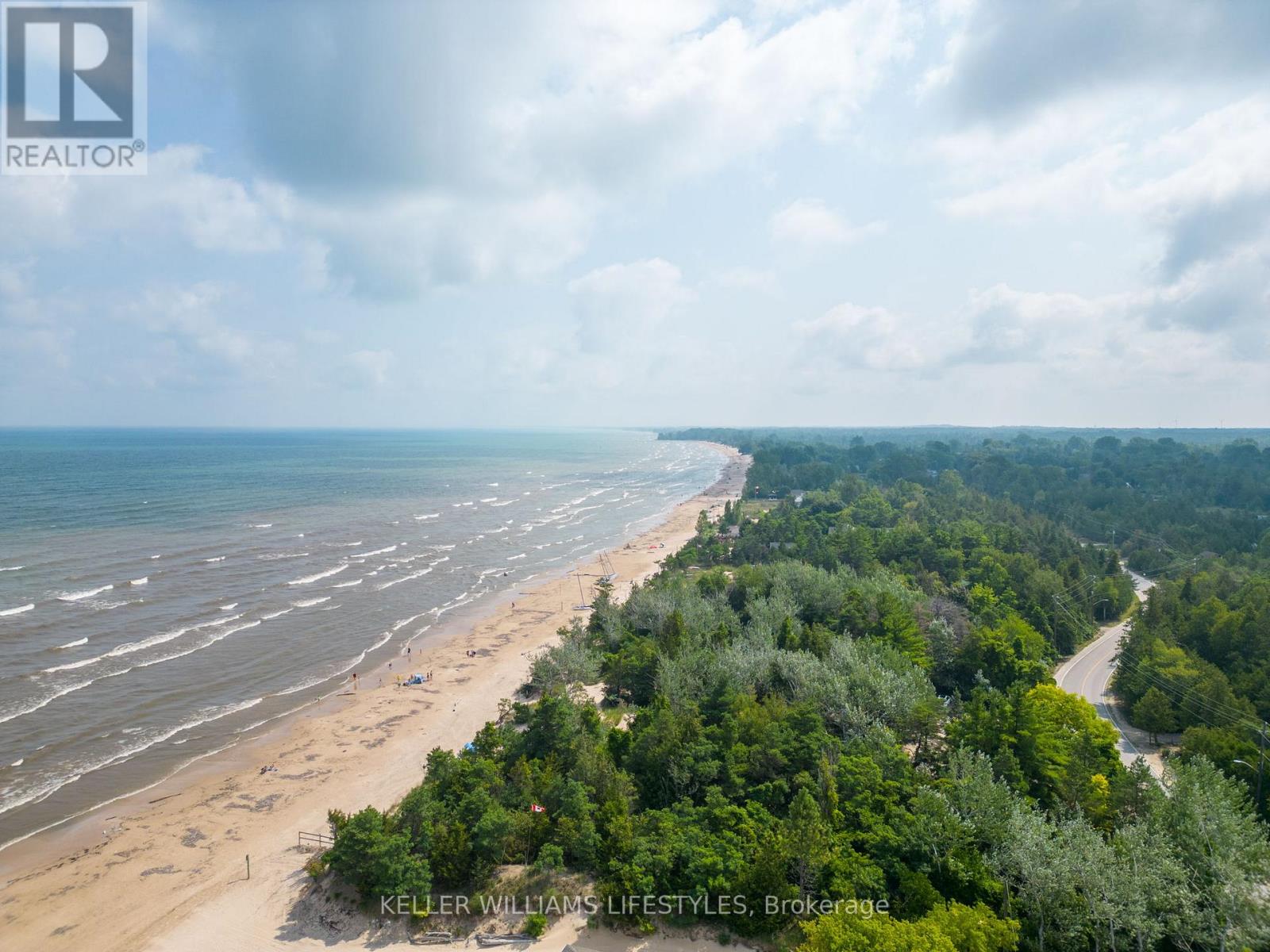 6371 Cottage Way Lane, Lambton Shores, Ontario  N0N 1J1 - Photo 46 - X13043412