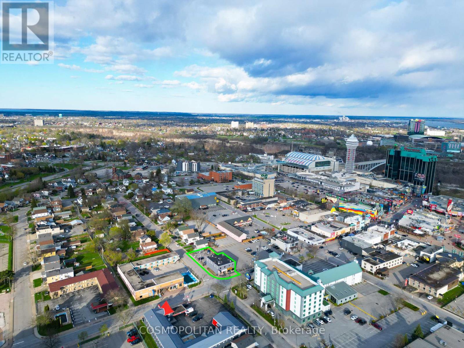 5077 Centre Street, Niagara Falls, Ontario  L2G 3N8 - Photo 6 - X13038762