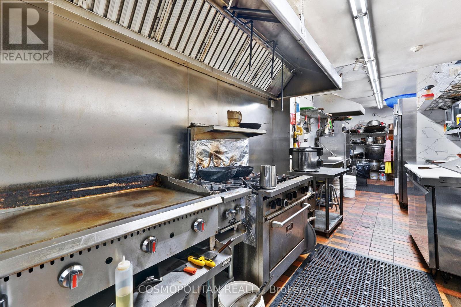 5077 Centre Street, Niagara Falls, Ontario  L2G 3N8 - Photo 19 - X13038762