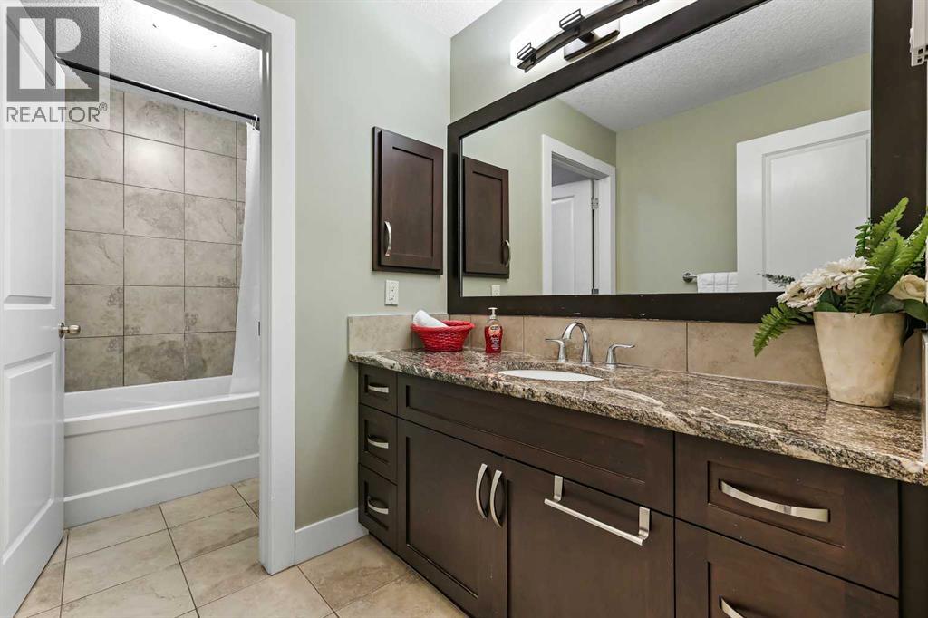 22 Wendham Place SW, Calgary, Alberta  T3H 0R6 - Photo 44 - A2294143