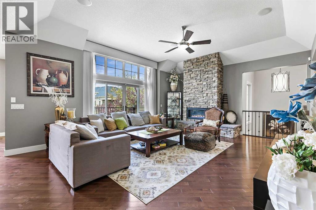 22 Wendham Place SW, Calgary, Alberta  T3H 0R6 - Photo 8 - A2294143