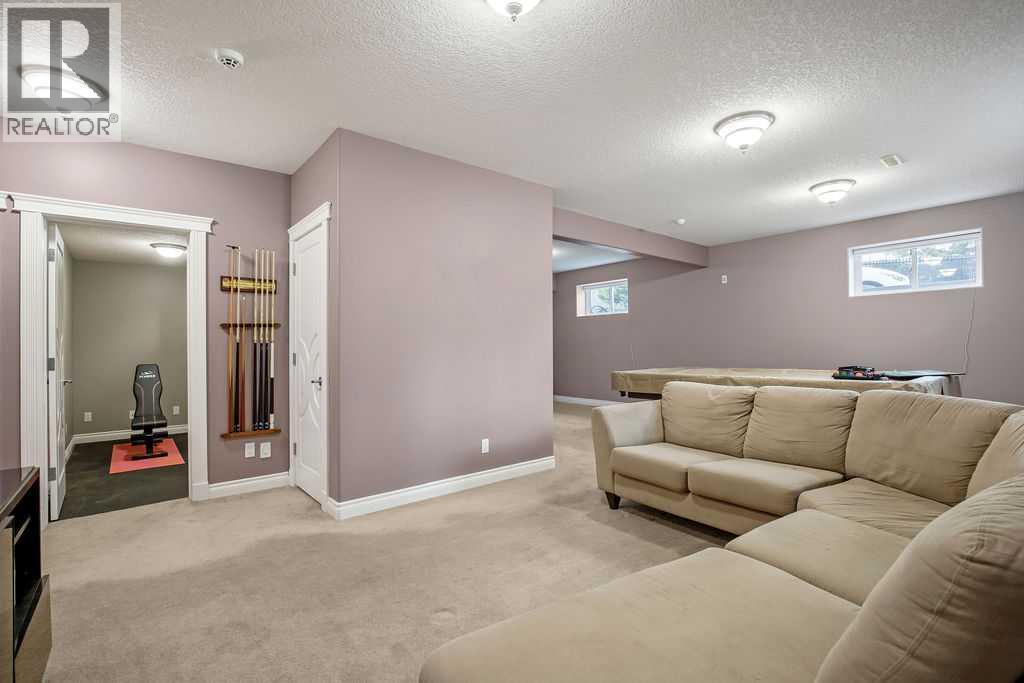 105 Lang Place, Okotoks, Alberta  T1S 1W8 - Photo 41 - A2301740