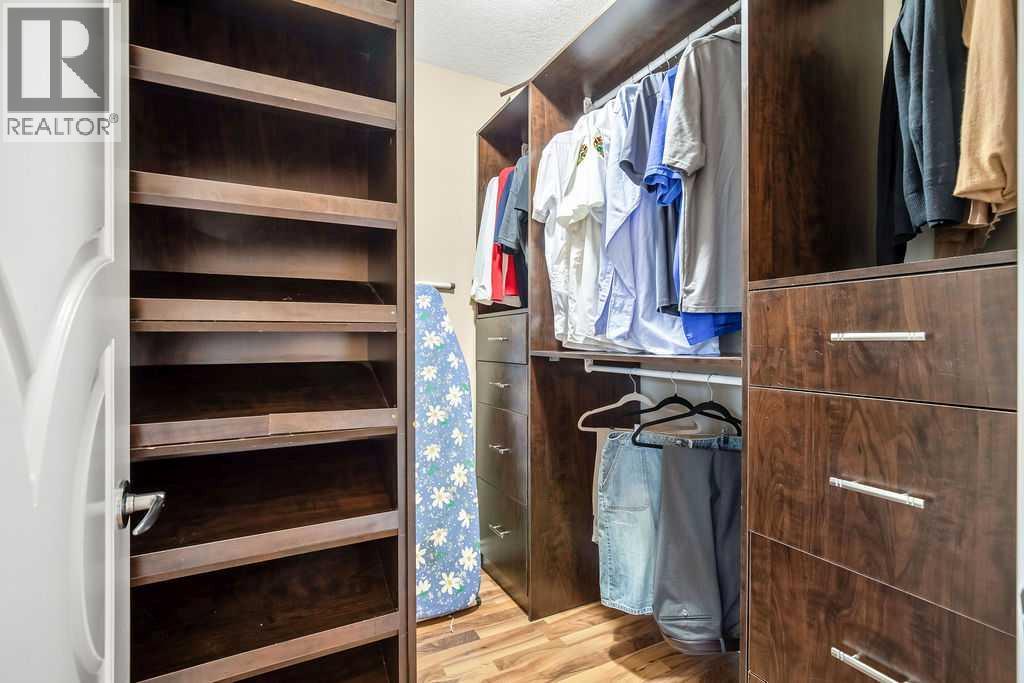 105 Lang Place, Okotoks, Alberta  T1S 1W8 - Photo 30 - A2301740