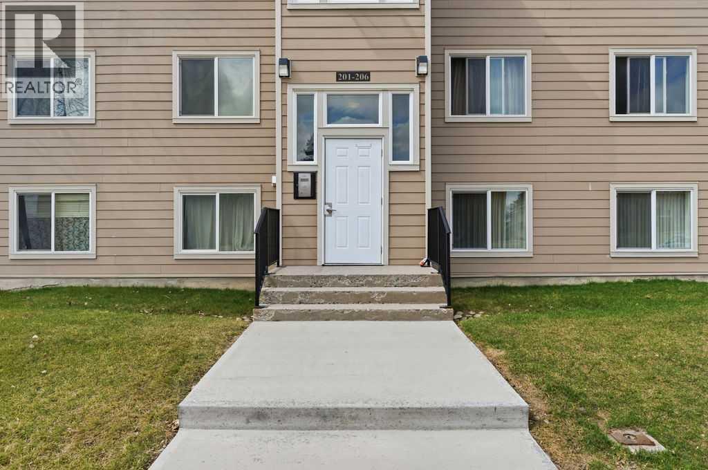 203, 315 Heritage Drive SE, Calgary, Alberta