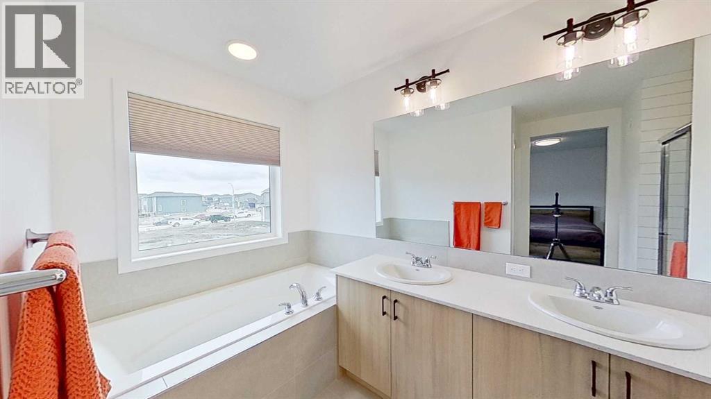 115 Fireside Street, Cochrane, Alberta  T4C 3J2 - Photo 32 - A2303910