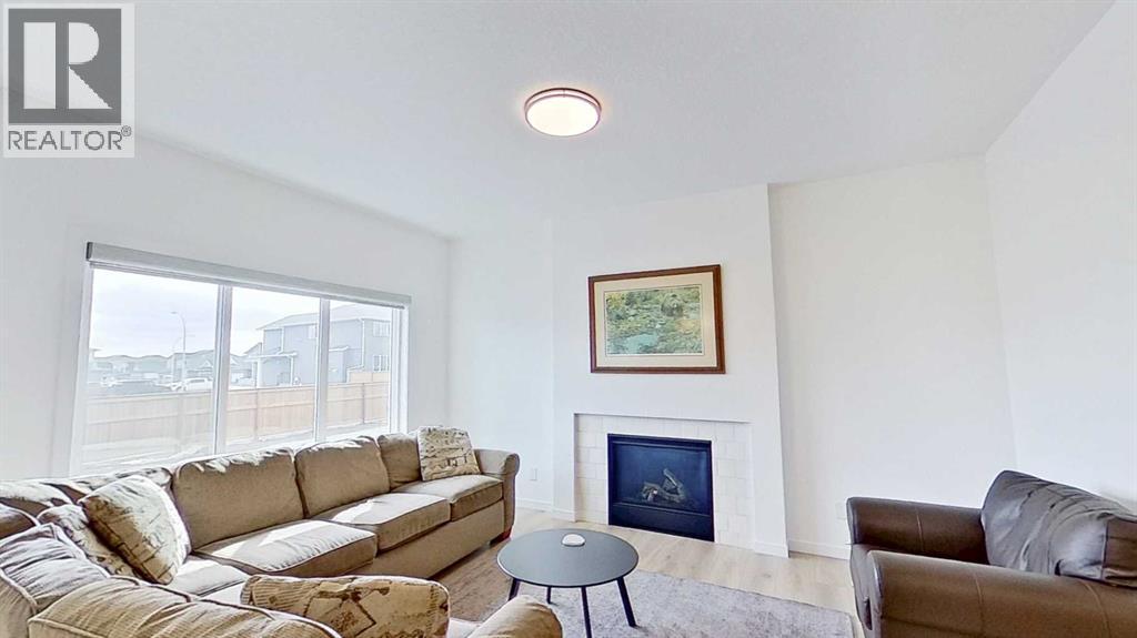 115 Fireside Street, Cochrane, Alberta  T4C 3J2 - Photo 9 - A2303910