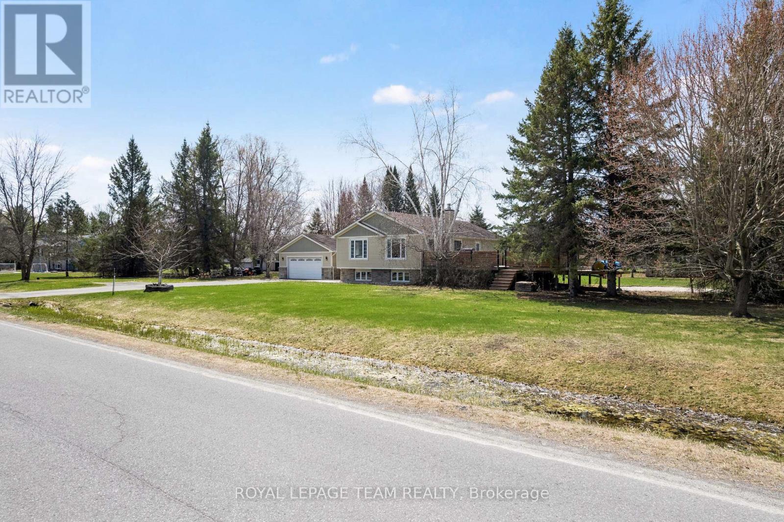 18 Harmony Way, North Grenville, Ontario  K0G 1J0 - Photo 2 - X13043380