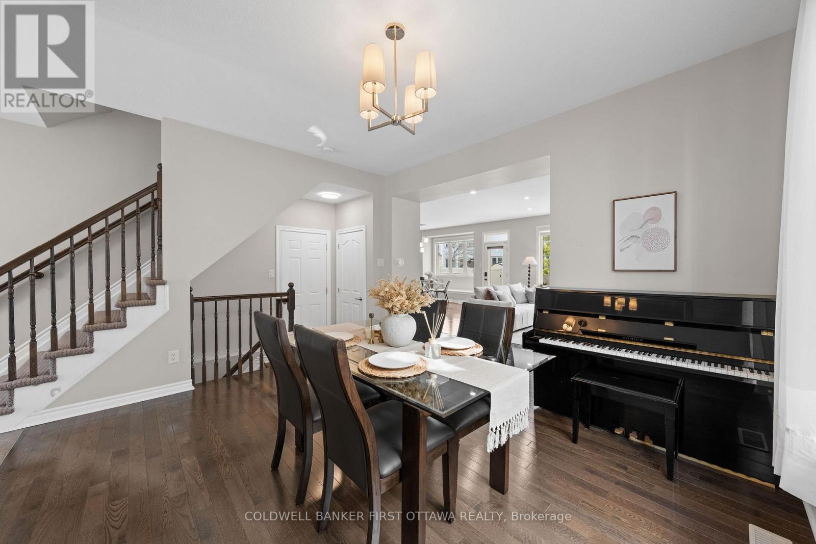 2176 Sunset Cove Circle, Ottawa, Ontario  K2J 0T9 - Photo 6 - X13043390