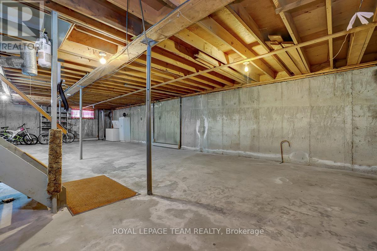 5523 Mitch Owens Road, Ottawa, Ontario  K1X 1C2 - Photo 26 - X13043410