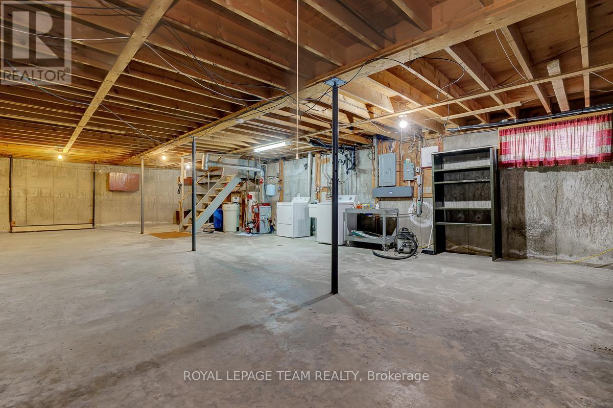 5523 Mitch Owens Road, Ottawa, Ontario  K1X 1C2 - Photo 28 - X13043410