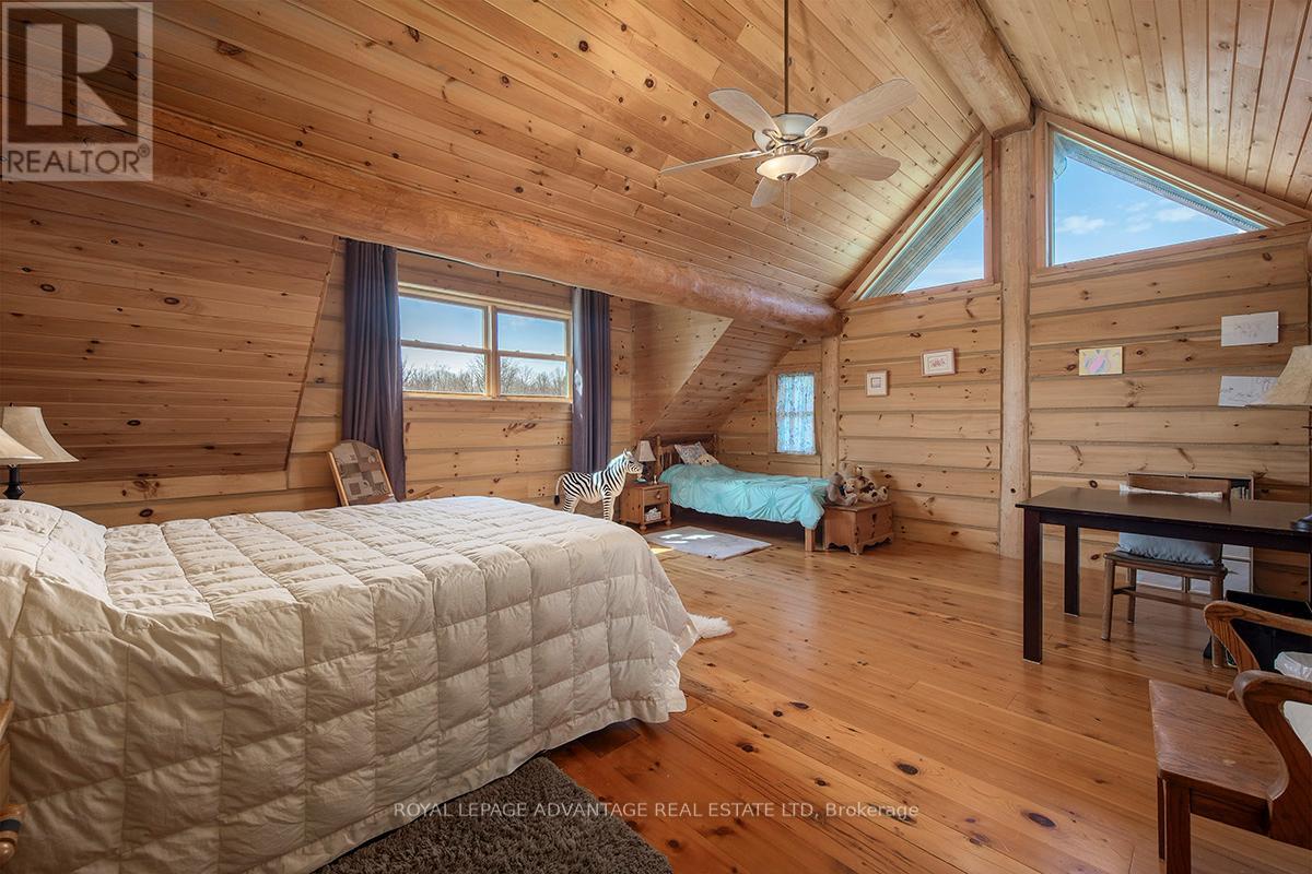 340 Hoddinott Lane, Tay Valley, Ontario  K0G 1A0 - Photo 36 - X13043320