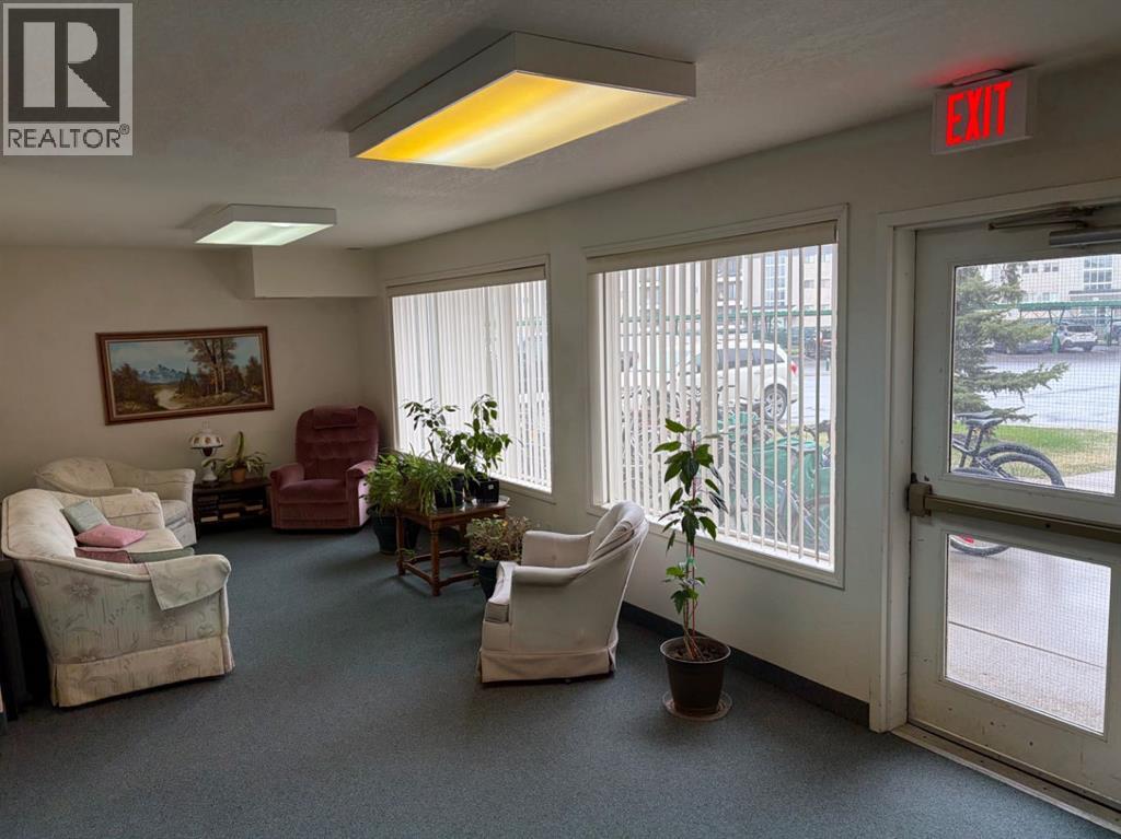 221, 620 Columbia Boulevard W, Lethbridge, Alberta  T1K 7A8 - Photo 6 - A2304914