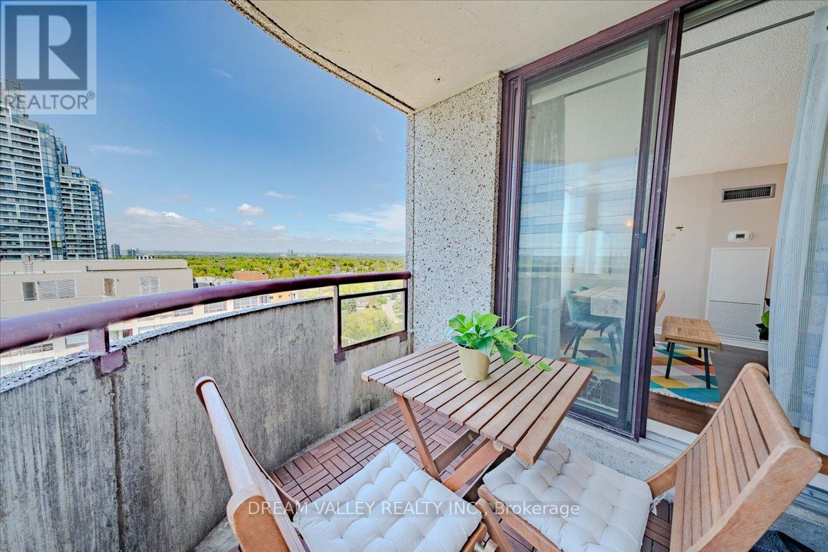 Ph504 - 5765 Yonge St Street, Toronto, Ontario  M2M 4H9 - Photo 15 - C13043270