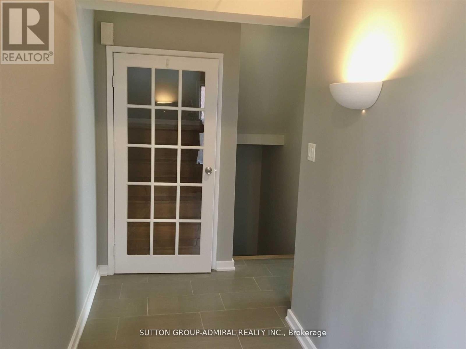 2nd Flr - 4 Nootka Crescent, Toronto, Ontario  M2H 2X6 - Photo 5 - C13043298