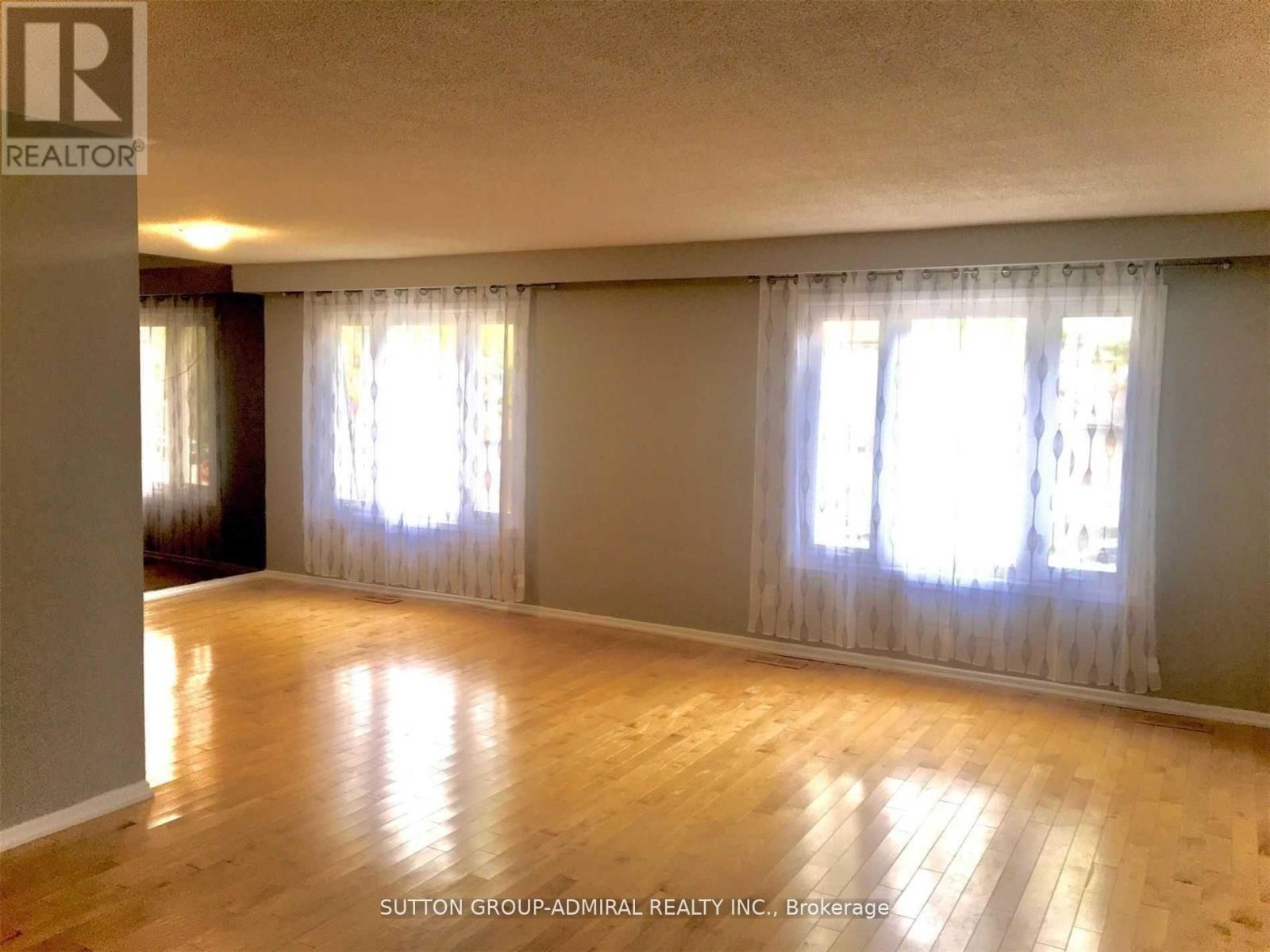 2nd Flr - 4 Nootka Crescent, Toronto, Ontario  M2H 2X6 - Photo 6 - C13043298