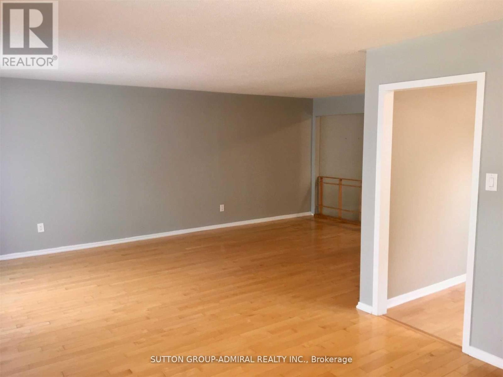 2nd Flr - 4 Nootka Crescent, Toronto, Ontario  M2H 2X6 - Photo 9 - C13043298